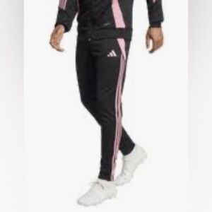 NWOT ADIDAS 3 stripe athletic pants size kids girls 5